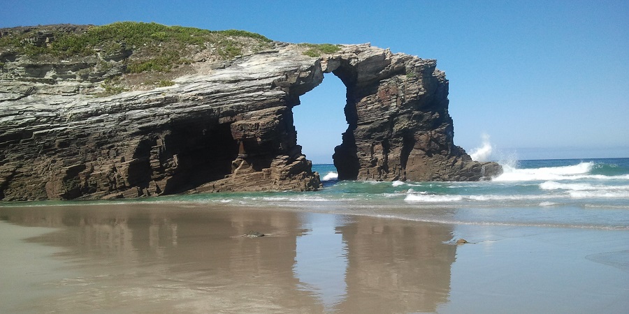 Playa de las Catedrales o praia das Catedrais, en Ribadeo, Lugo