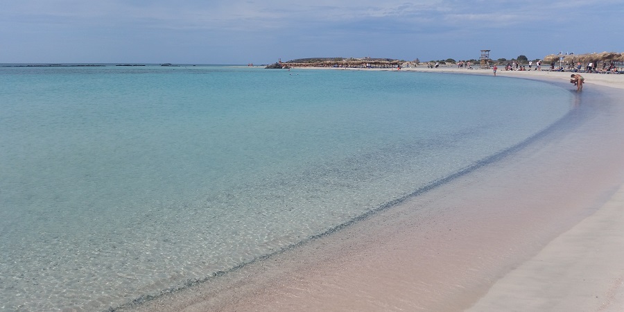 Elafonisi, la playa de arena rosa de Creta, Grecia